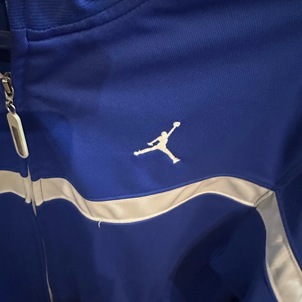 Jordan Royal Blue and White Zip-Up Jacket - Picture 3 of 9